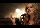 Ejercicio de listening con la canción Love Will Tell Us Where to Go (Acoustic) de Bridgit Mendler | Recurso educativo 124771